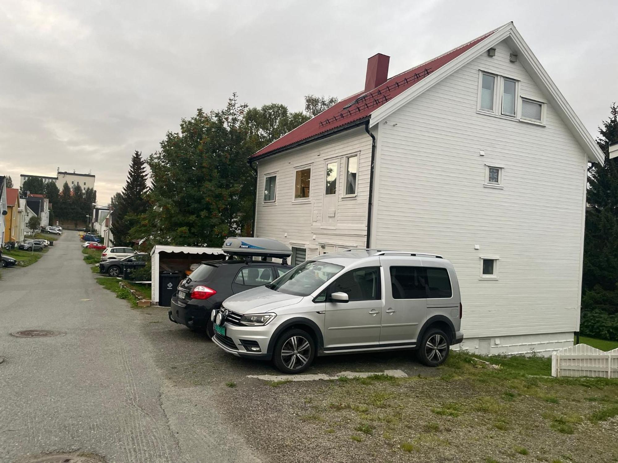 Centrally Located Apartment With 2 Bedrooms And Free Parking Tromsø Exterior foto